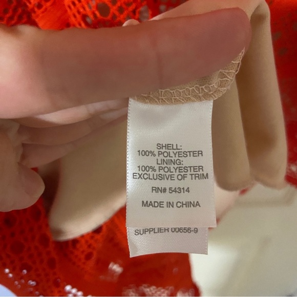 Bisou Bisou Elegant Red Sleeveless Dress - Picture 9 of 13